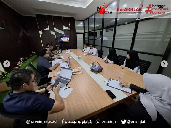 Screenshot 2024-12-18 at 08-34-21 Pengadilan Negeri Sinjai (@pn_sinjai) • Instagram photos and videos.png