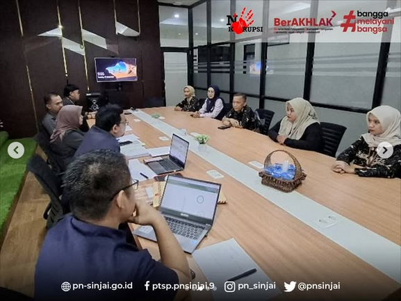 Screenshot 2024-12-18 at 08-34-38 Pengadilan Negeri Sinjai (@pn_sinjai) • Instagram photos and videos.png